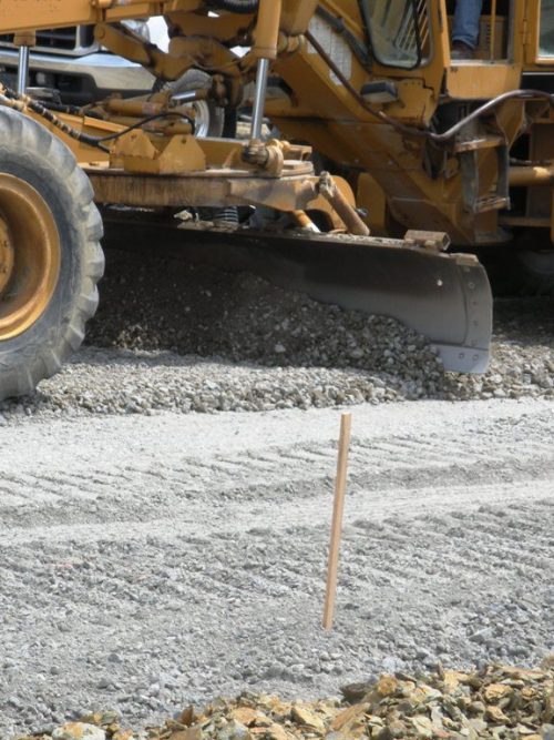 Movimiento de tierras y compactación de la subbase