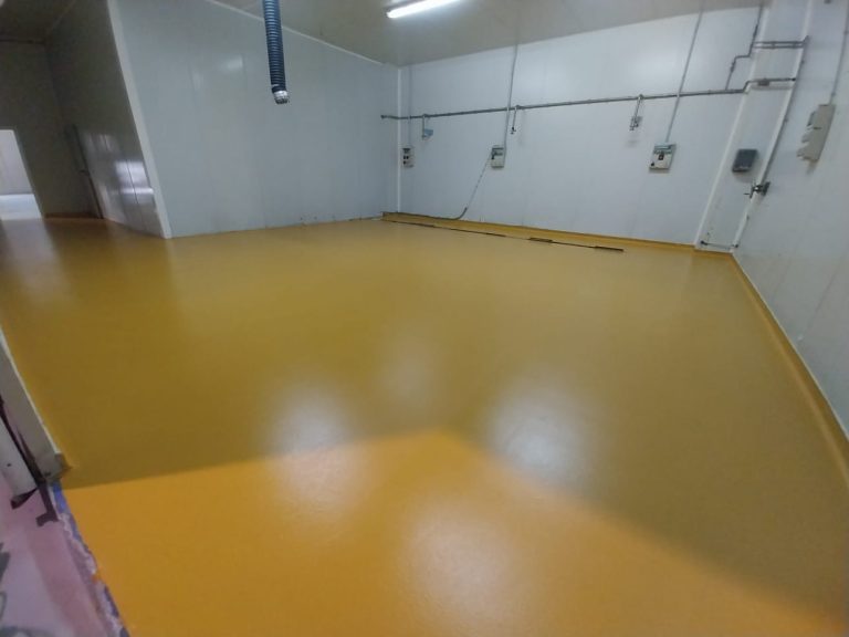 revestimiento de poliuretano para una sala de productos alimentarios